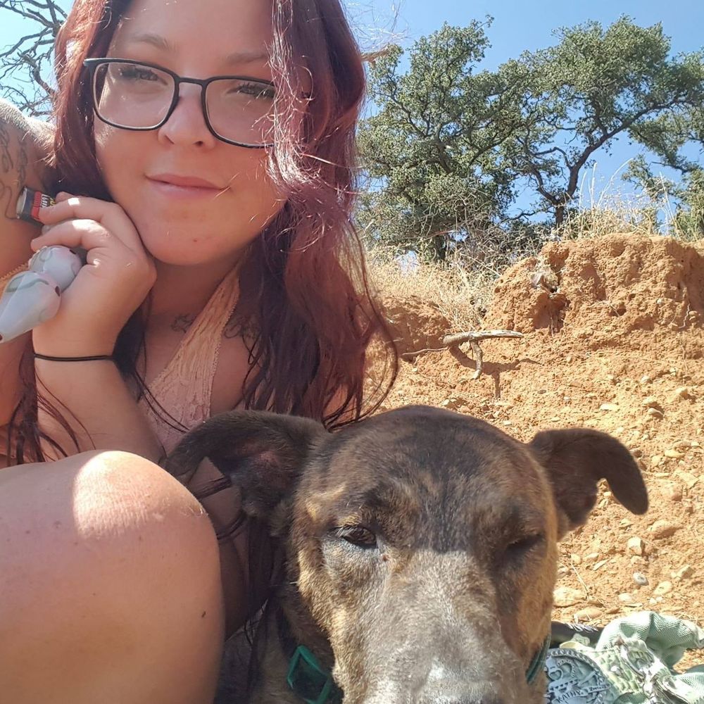 Meet your Posher, Kayla